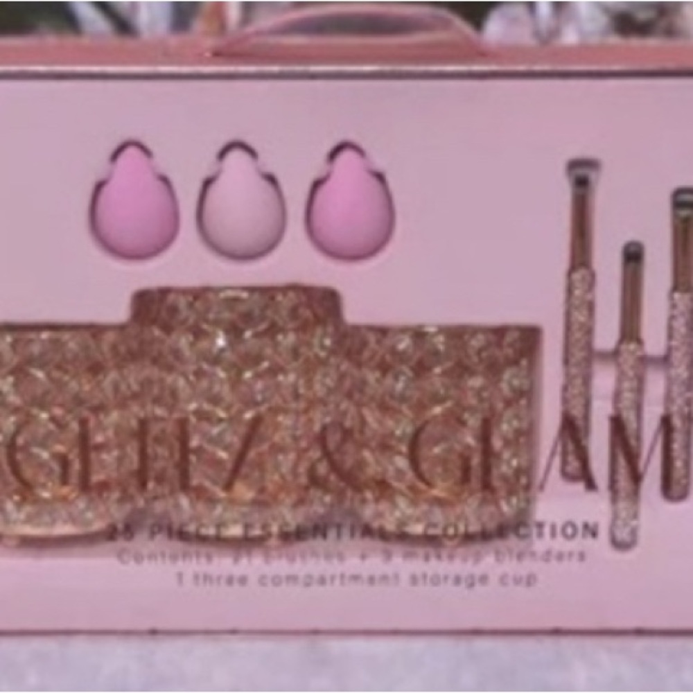 Glam & Glitz Makeup Brush and Mirror Bundle - Pink and Gold